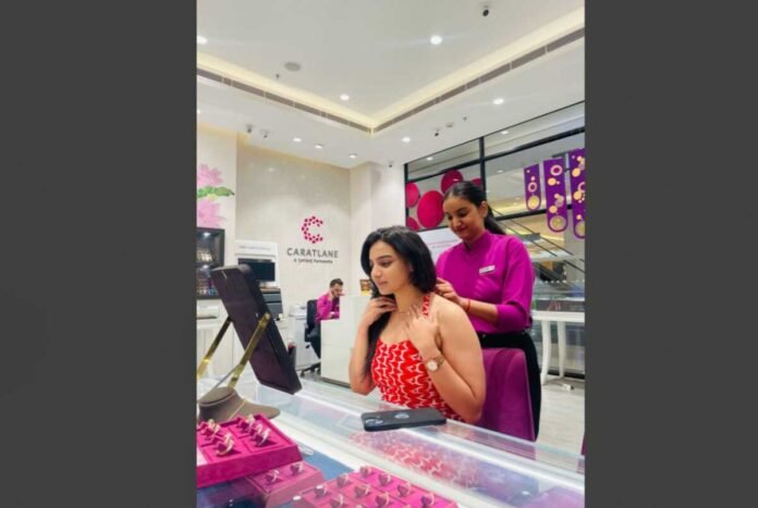 Akshay Tritiya Diamond Festival Omaxe Chowk, Akshay Tritiya, Diamond Festival, Shopping Festival, Delhi Shopping, Chandni Chowk Shopping, Diamond Pendant Offer, Omaxe Chowk Akshay Tritiya Offer, Akshay Tritiya Diamond Gift, Diamond Pendant for Shoppers, Festive Offers Delhi, Shopping Event Delhi, Shopping in Chandni Chowk, Best Shopping Delhi NCR, Omaxe Chowk Events, Delhi NCR Shopping Festival, Tanishq Offers, Kalyan Jewellers Offers, Caratlane Offers, GIVA Offers, Malabar Gold & Diamonds Offers, Senco Offers, MIA Offers, Kisna Offers, Palmonas Offers, Swa Diamonds Offers, Vadnami Offers, Ministry of Good Souls Offers, Vasundhra Raj Luxury Offers, Odhni Offers, House of Surya Offers, RCKC Offers, Chhabra 555 Offers, Taneira Offers, Tasva Offers, Manyavar Mohey Offers, Twamev Offers, White Hanger Offers, Assured Diamond Pendant, Diamond Pendant on ₹3 Lakh Spending, Pre-booking Offer Delhi, Jewellery Offers Delhi, Apparel Offers Delhi, Food Court Offers Delhi, Festive Shopping, Wedding Shopping Delhi,Akshay Tritiya, Diamond Jewellery Offers, Gift Offers Delhi, Akshay Tritiya diamond offers in Delhi, Where to buy diamond on Akshay Tritiya in Delhi, Omaxe Chowk diamond pendant details, Shopping offers at Omaxe Chowk Chandni Chowk, Diamond pendant free with shopping Delhi,